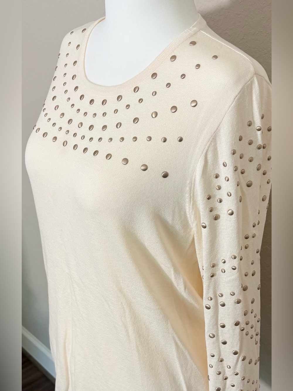 Chico's Cream Ivory Brush Gold Dome Studded Long Sleeve Sweater Tunic Size XL